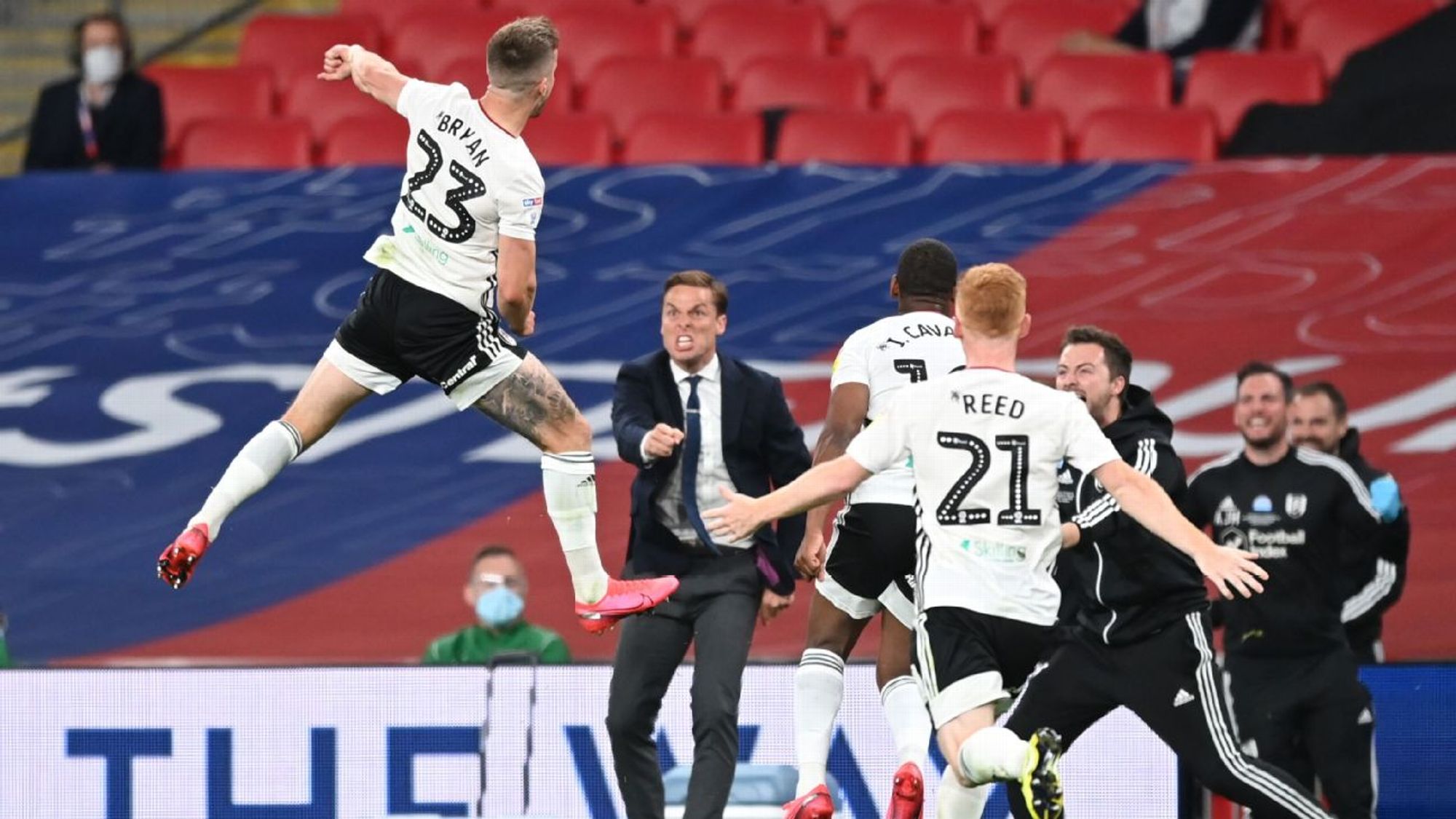 自全球各地 自全球各地