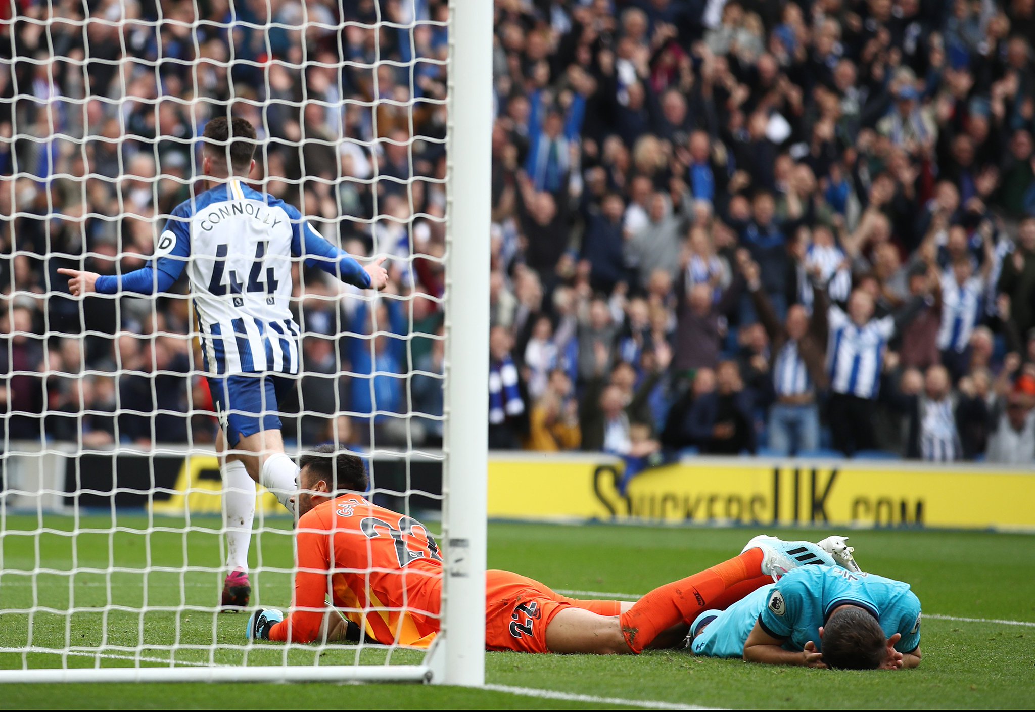 形成更紧密 形成更紧密